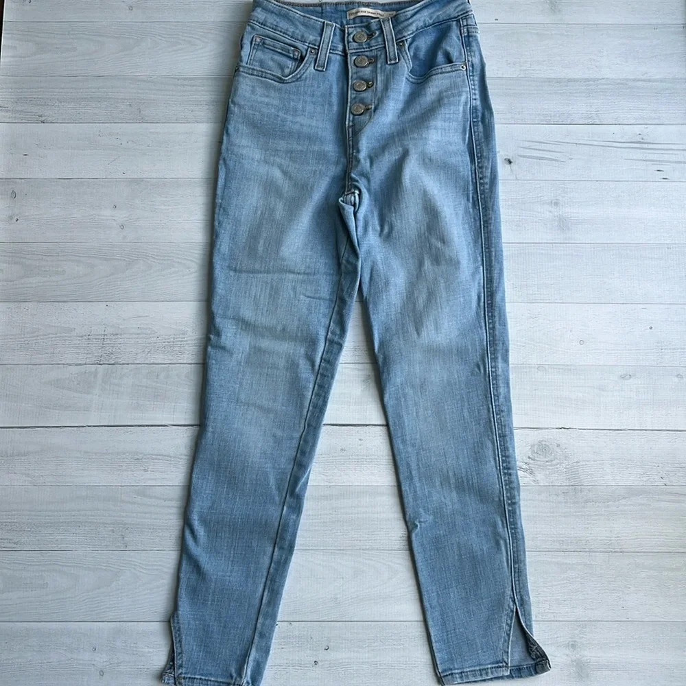 Levi Strauss & Co 721 High Rise Skinny Ankle Light Denim Jeans Size 25